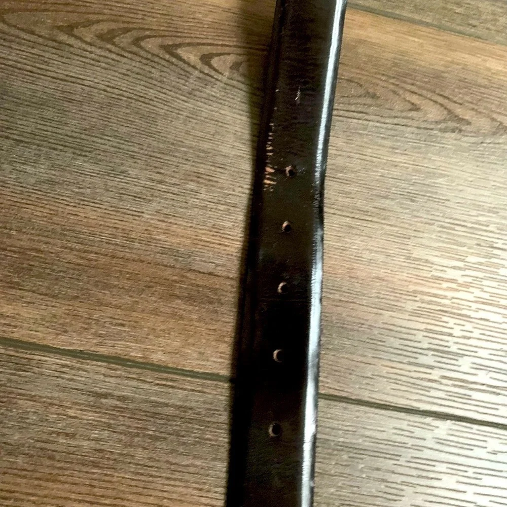 Sleek Black Belt